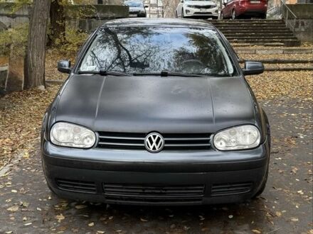 Черный Фольксваген Гольф, объемом двигателя 1.9 л и пробегом 350 тыс. км за 2700 $, фото 1 на Automoto.ua