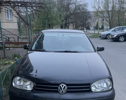 Черный Фольксваген Гольф, объемом двигателя 1.9 л и пробегом 400 тыс. км за 3000 $, фото 1 на Automoto.ua