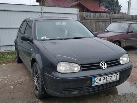 Черный Фольксваген Гольф, объемом двигателя 1.6 л и пробегом 287 тыс. км за 4000 $, фото 1 на Automoto.ua