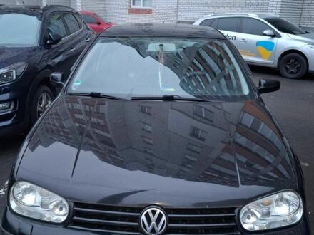 Черный Фольксваген Гольф, объемом двигателя 0 л и пробегом 208 тыс. км за 3500 $, фото 1 на Automoto.ua