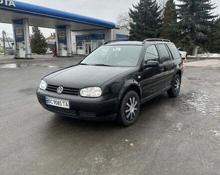 Черный Фольксваген Гольф, объемом двигателя 1.6 л и пробегом 185 тыс. км за 3700 $, фото 1 на Automoto.ua