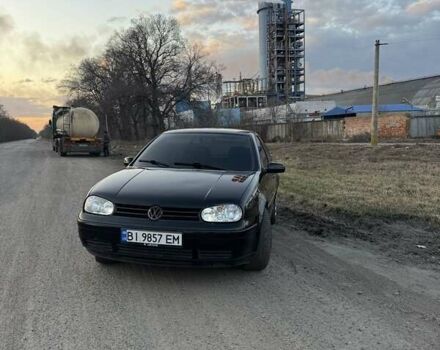 Черный Фольксваген Гольф, объемом двигателя 1.6 л и пробегом 280 тыс. км за 2950 $, фото 1 на Automoto.ua