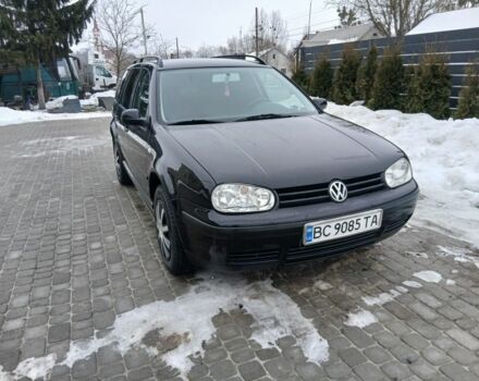 Черный Фольксваген Гольф, объемом двигателя 1.6 л и пробегом 185 тыс. км за 3500 $, фото 1 на Automoto.ua