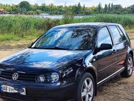 Чорний Фольксваген Гольф, об'ємом двигуна 1.6 л та пробігом 280 тис. км за 4098 $, фото 1 на Automoto.ua