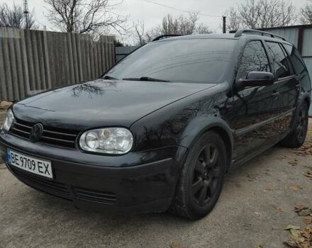 Черный Фольксваген Гольф, объемом двигателя 1.98 л и пробегом 317 тыс. км за 4250 $, фото 1 на Automoto.ua