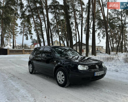 Черный Фольксваген Гольф, объемом двигателя 1.4 л и пробегом 190 тыс. км за 4200 $, фото 1 на Automoto.ua