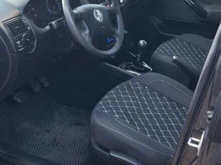 Чорний Фольксваген Гольф, об'ємом двигуна 1.6 л та пробігом 230 тис. км за 4300 $, фото 1 на Automoto.ua