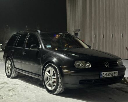 Черный Фольксваген Гольф, объемом двигателя 1.6 л и пробегом 263 тыс. км за 4599 $, фото 1 на Automoto.ua