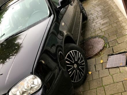 Фольксваген Гольф 2001 в Трускавце на Automoto.ua Черный Фольксваген Гольф, объемом двигателя 1.6 л и пробегом 271 тыс. км за 4000 $, фото 1 на Automoto.ua