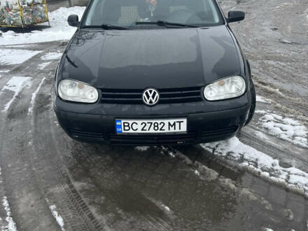Черный Фольксваген Гольф, объемом двигателя 1.39 л и пробегом 256 тыс. км за 3700 $, фото 1 на Automoto.ua