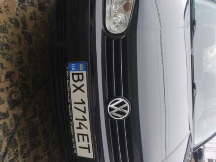 Черный Фольксваген Гольф, объемом двигателя 1.39 л и пробегом 220 тыс. км за 3500 $, фото 1 на Automoto.ua