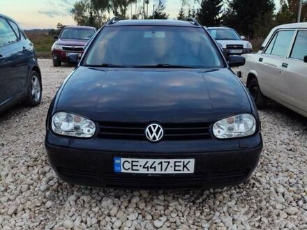 Черный Фольксваген Гольф, объемом двигателя 1.6 л и пробегом 261 тыс. км за 3500 $, фото 1 на Automoto.ua