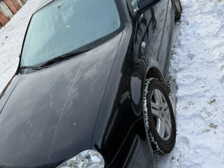 Чорний Фольксваген Гольф, об'ємом двигуна 1.39 л та пробігом 298 тис. км за 3600 $, фото 1 на Automoto.ua