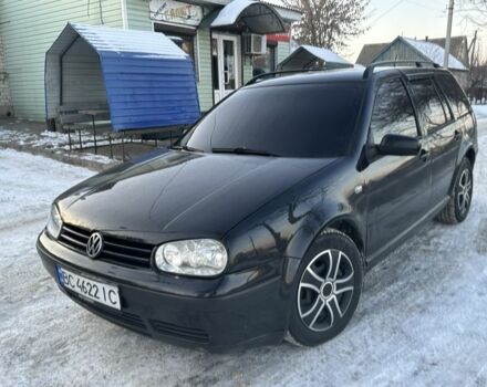Черный Фольксваген Гольф, объемом двигателя 1.4 л и пробегом 200 тыс. км за 3799 $, фото 1 на Automoto.ua