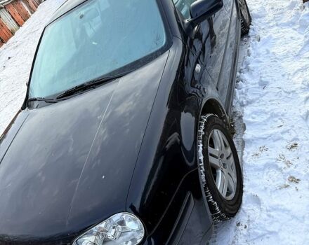 Черный Фольксваген Гольф, объемом двигателя 1.4 л и пробегом 298 тыс. км за 3600 $, фото 1 на Automoto.ua