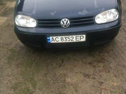 Черный Фольксваген Гольф, объемом двигателя 1.6 л и пробегом 254 тыс. км за 4500 $, фото 1 на Automoto.ua