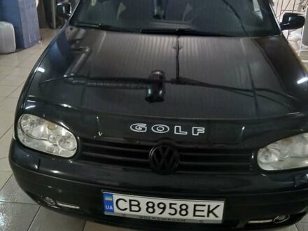 Черный Фольксваген Гольф, объемом двигателя 1.6 л и пробегом 286 тыс. км за 4800 $, фото 1 на Automoto.ua
