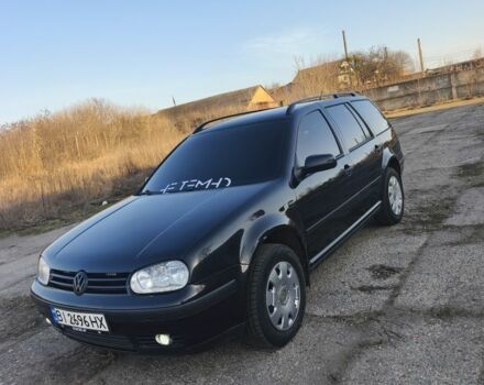 Черный Фольксваген Гольф, объемом двигателя 1.6 л и пробегом 280 тыс. км за 4100 $, фото 1 на Automoto.ua