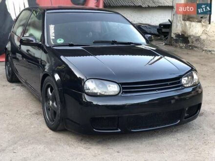 Фольксваген Гольф 2002 в Белой Церкве на Automoto.ua Черный Фольксваген Гольф, объемом двигателя 1.4 л и пробегом 200 тыс. км за 5500 $, фото 1 на Automoto.ua