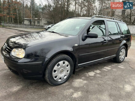 Черный Фольксваген Гольф, объемом двигателя 1.6 л и пробегом 241 тыс. км за 3750 $, фото 1 на Automoto.ua