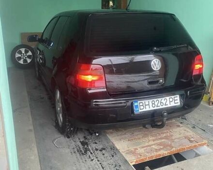 Черный Фольксваген Гольф, объемом двигателя 1.9 л и пробегом 225 тыс. км за 5300 $, фото 1 на Automoto.ua