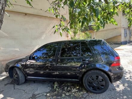 Фольксваген Гольф 2002 у Кривому Розі на Automoto.ua Чорний Фольксваген Гольф, об'ємом двигуна 1.6 л та пробігом 180 тис. км за 4200 $, фото 1 на Automoto.ua