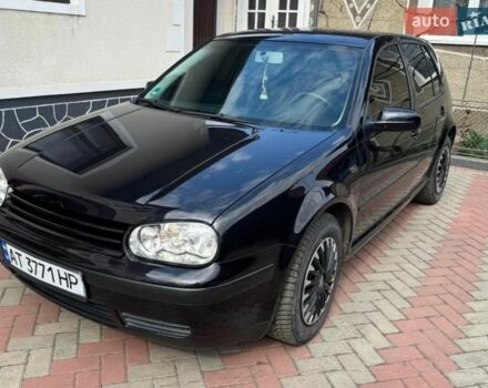 Черный Фольксваген Гольф, объемом двигателя 1.6 л и пробегом 225 тыс. км за 4500 $, фото 1 на Automoto.ua