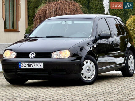 Черный Фольксваген Гольф, объемом двигателя 1.39 л и пробегом 197 тыс. км за 3997 $, фото 1 на Automoto.ua