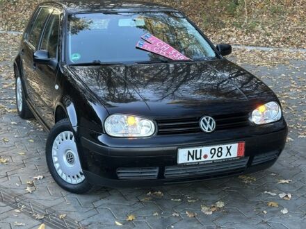 Черный Фольксваген Гольф, объемом двигателя 1.4 л и пробегом 230 тыс. км за 3799 $, фото 1 на Automoto.ua