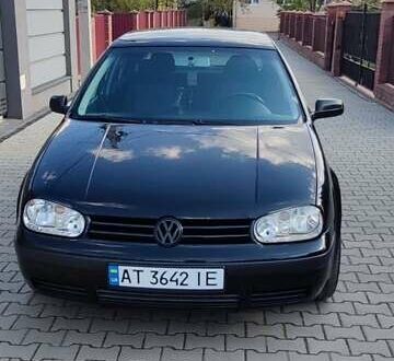 Черный Фольксваген Гольф, объемом двигателя 1.39 л и пробегом 212 тыс. км за 3800 $, фото 1 на Automoto.ua