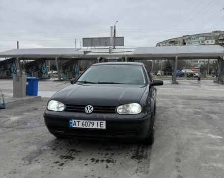 Черный Фольксваген Гольф, объемом двигателя 1.39 л и пробегом 135 тыс. км за 3899 $, фото 1 на Automoto.ua