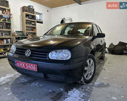 Чорний Фольксваген Гольф, об'ємом двигуна 1.6 л та пробігом 134 тис. км за 4999 $, фото 1 на Automoto.ua