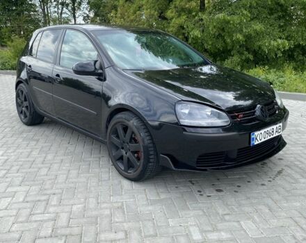 Черный Фольксваген Гольф, объемом двигателя 1.6 л и пробегом 251 тыс. км за 4400 $, фото 1 на Automoto.ua