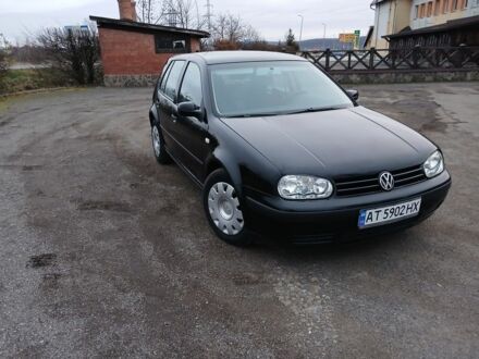 Черный Фольксваген Гольф, объемом двигателя 1.4 л и пробегом 192 тыс. км за 3500 $, фото 1 на Automoto.ua