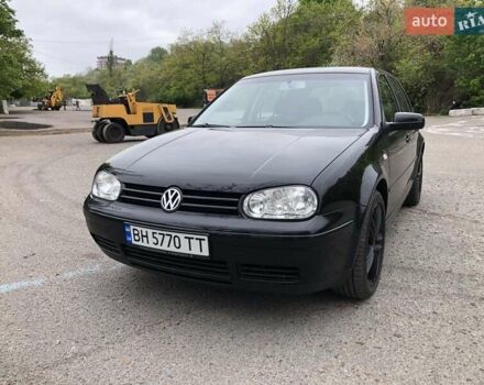 Черный Фольксваген Гольф, объемом двигателя 1.98 л и пробегом 205 тыс. км за 5400 $, фото 1 на Automoto.ua