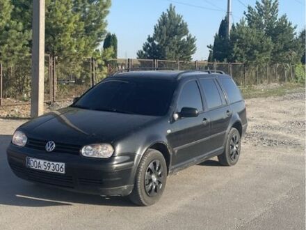 Фольксваген Гольф 2003 в Заречном на Automoto.ua Черный Фольксваген Гольф, объемом двигателя 1.9 л и пробегом 300 тыс. км за 1400 $, фото 1 на Automoto.ua