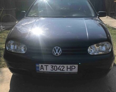 Черный Фольксваген Гольф, объемом двигателя 1.4 л и пробегом 250 тыс. км за 3700 $, фото 1 на Automoto.ua