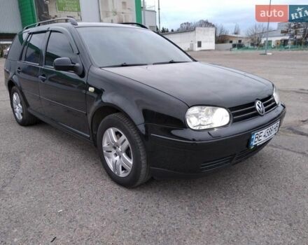 Черный Фольксваген Гольф, объемом двигателя 1.59 л и пробегом 272 тыс. км за 4500 $, фото 1 на Automoto.ua
