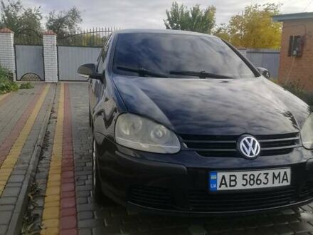 Фольксваген Гольф 2004 в Гайсине на Automoto.ua Черный Фольксваген Гольф, объемом двигателя 1.39 л и пробегом 230 тыс. км за 4600 $, фото 1 на Automoto.ua
