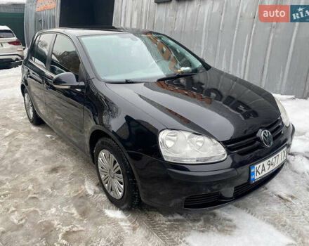 Черный Фольксваген Гольф, объемом двигателя 1.6 л и пробегом 270 тыс. км за 5500 $, фото 1 на Automoto.ua