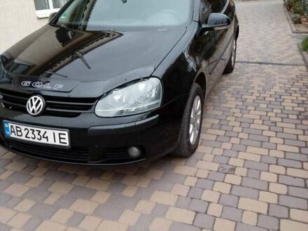 Черный Фольксваген Гольф, объемом двигателя 1.6 л и пробегом 246 тыс. км за 4900 $, фото 1 на Automoto.ua