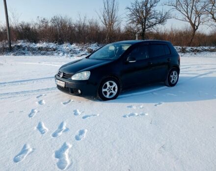 Черный Фольксваген Гольф, объемом двигателя 1.4 л и пробегом 300 тыс. км за 4450 $, фото 1 на Automoto.ua