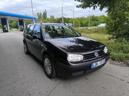 Фольксваген Гольф 2004 в Днепре (Днепропетровске) на Automoto.ua Черный Фольксваген Гольф, объемом двигателя 1.9 л и пробегом 350 тыс. км за 3400 $, фото 1 на Automoto.ua