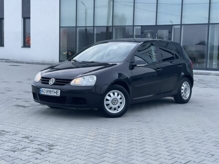 Черный Фольксваген Гольф, объемом двигателя 1.4 л и пробегом 234 тыс. км за 5400 $, фото 1 на Automoto.ua