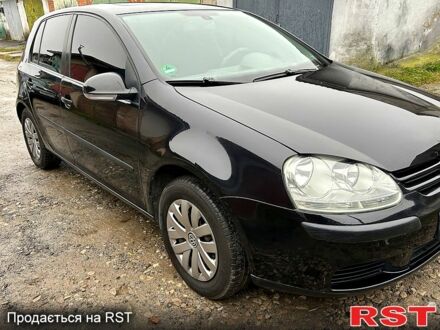 Фольксваген Гольф 2004 у Хмельницькому на Automoto.ua Чорний Фольксваген Гольф, об'ємом двигуна 14 л та пробігом 178 тис. км за 4655 $, фото 1 на Automoto.ua