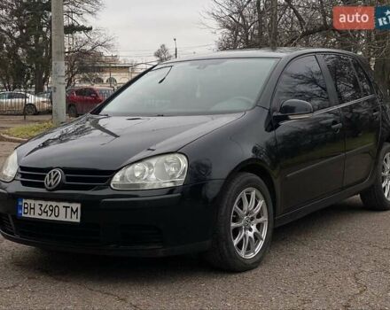 Черный Фольксваген Гольф, объемом двигателя 1.6 л и пробегом 230 тыс. км за 5700 $, фото 1 на Automoto.ua