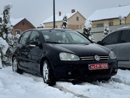 Чорний Фольксваген Гольф, об'ємом двигуна 1.6 л та пробігом 200 тис. км за 5600 $, фото 1 на Automoto.ua