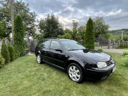 Фольксваген Гольф 2004 в Черновцах на Automoto.ua Черный Фольксваген Гольф, объемом двигателя 1.6 л и пробегом 230 тыс. км за 4600 $, фото 1 на Automoto.ua