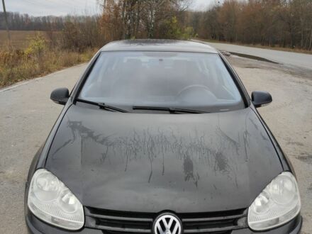 Черный Фольксваген Гольф, объемом двигателя 1.9 л и пробегом 306 тыс. км за 2200 $, фото 1 на Automoto.ua