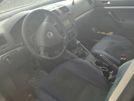 Черный Фольксваген Гольф, объемом двигателя 2 л и пробегом 269 тыс. км за 5500 $, фото 1 на Automoto.ua